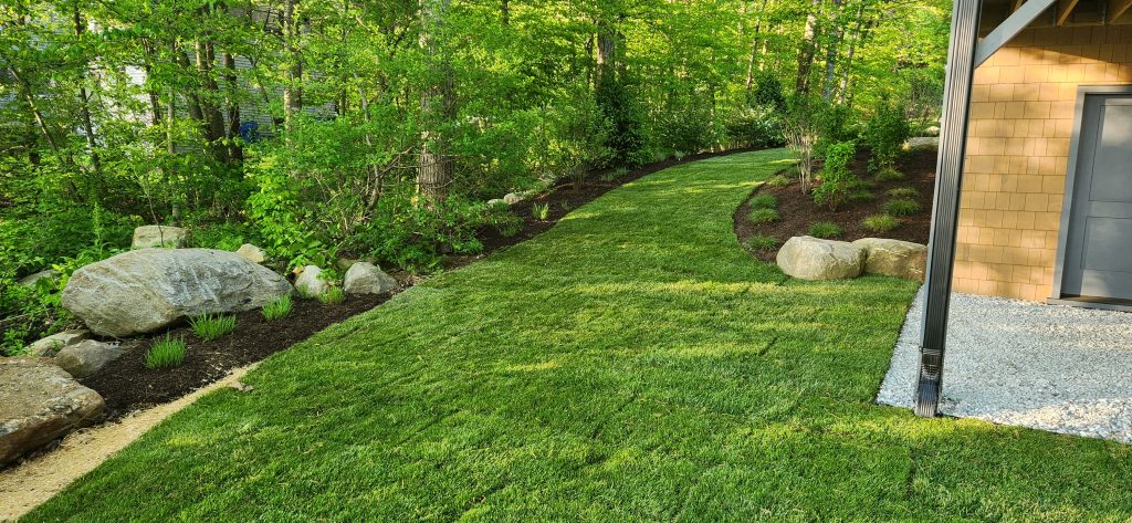 Lawn replacement and sod installation in Connecticut