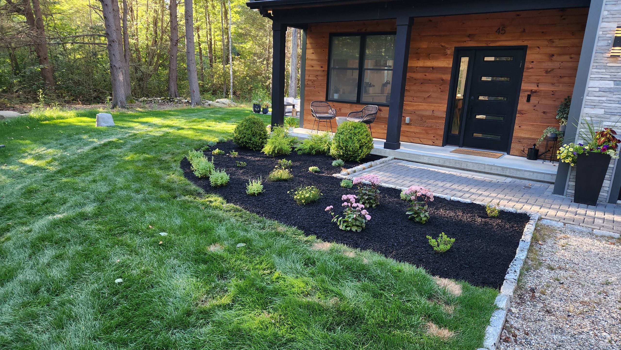 Professional garden bed cleanup and maintenance